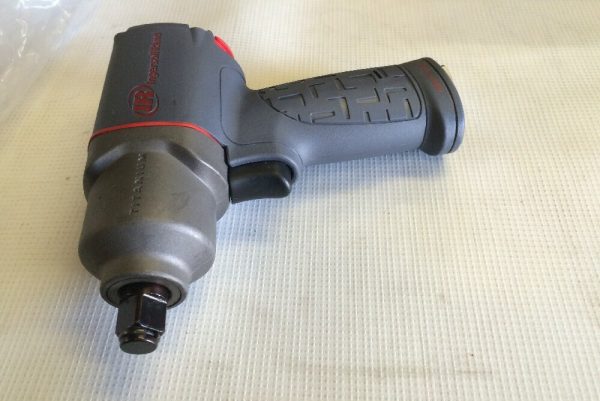 INGERSOLL RAND IR2125QTIMAX 1/2" Dr Impactool Airtool - Image 4