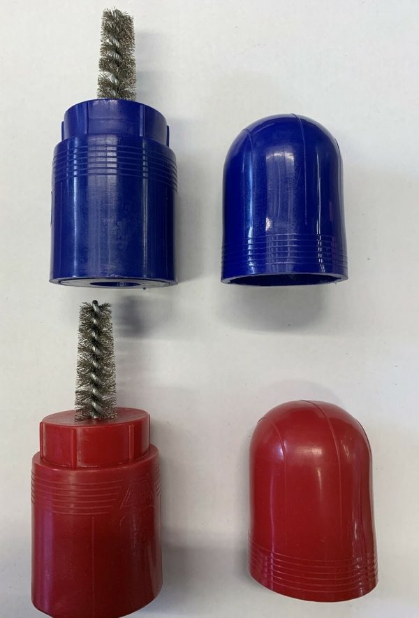 CTA WHEEL STUD LUG NUT CLEANING BRUSH