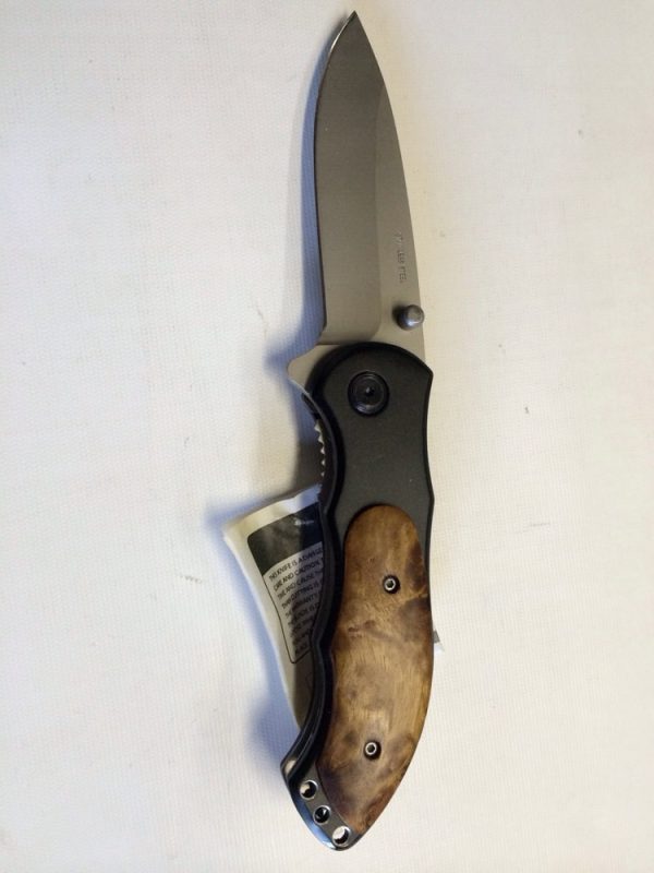 Bozeman Folding Pocket Knife With Wooden Frame