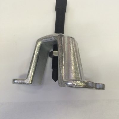 Calvan 526 Flange Type Axle Front Wheel Hub Puller