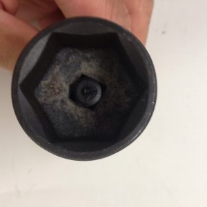 LISLE 14700 1-1/4" Oil Filter Socket For 2.2 L GM
