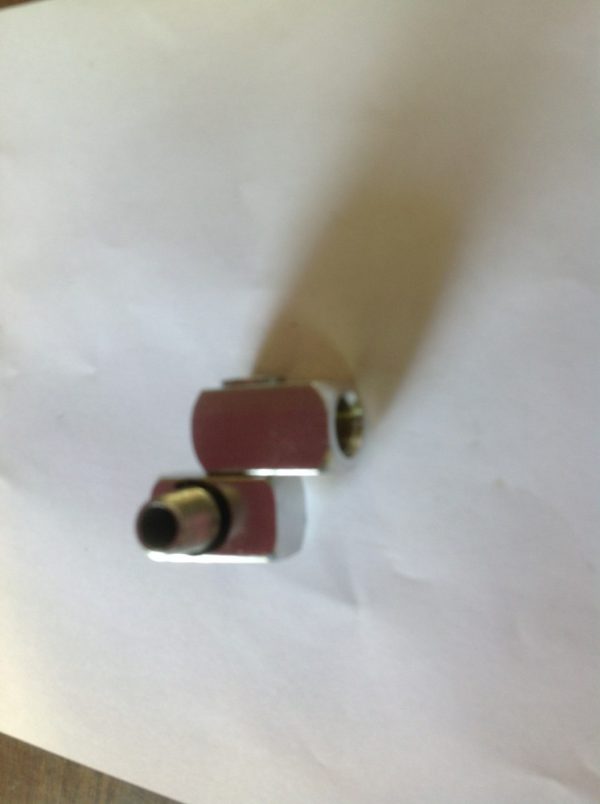 Three-way air swivel connector - Image 4