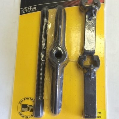 Straight Line Puller