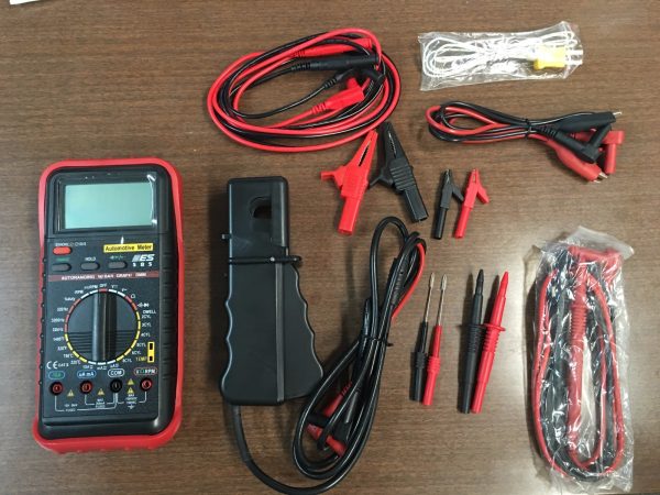 Deluxe Automotive Meter  ES 585K143P NEW!