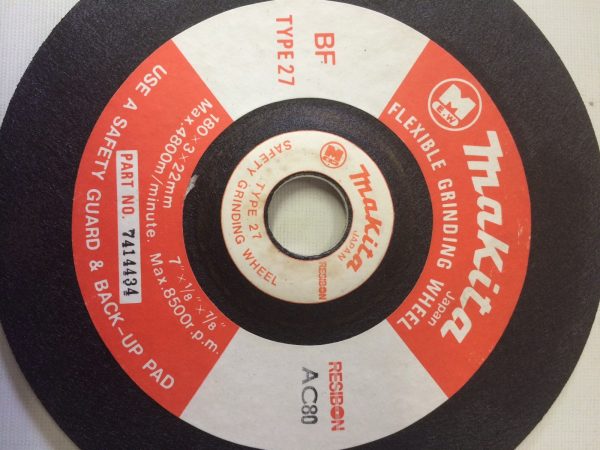 Makita Grinding Wheels 10 Pieces 7x1/4x7/8 - Image 3
