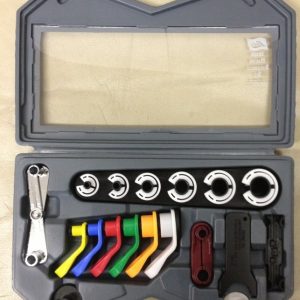 Master Disconnect Set for A/C and Fuel lines  Lisle 39900