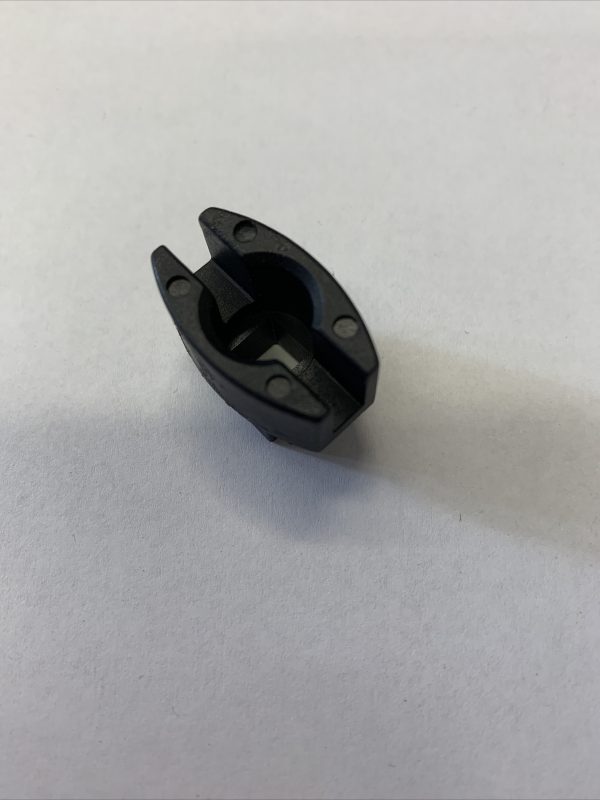 THEXTON 473 RADIATOR PETCOCK SOCKET - Image 10